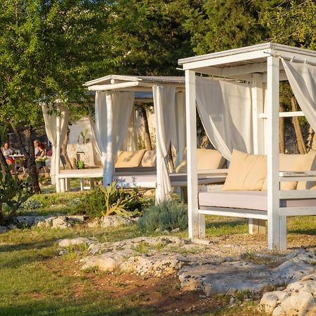 ウジェント Badia Del Casale Bed & Breakfast エクステリア 写真
