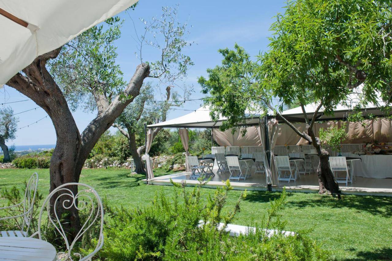 ウジェント Badia Del Casale Bed & Breakfast エクステリア 写真