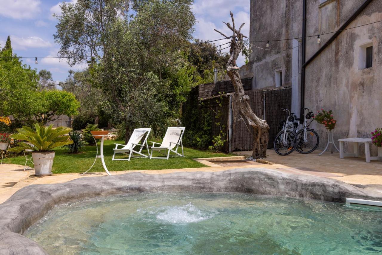 ウジェント Badia Del Casale Bed & Breakfast エクステリア 写真