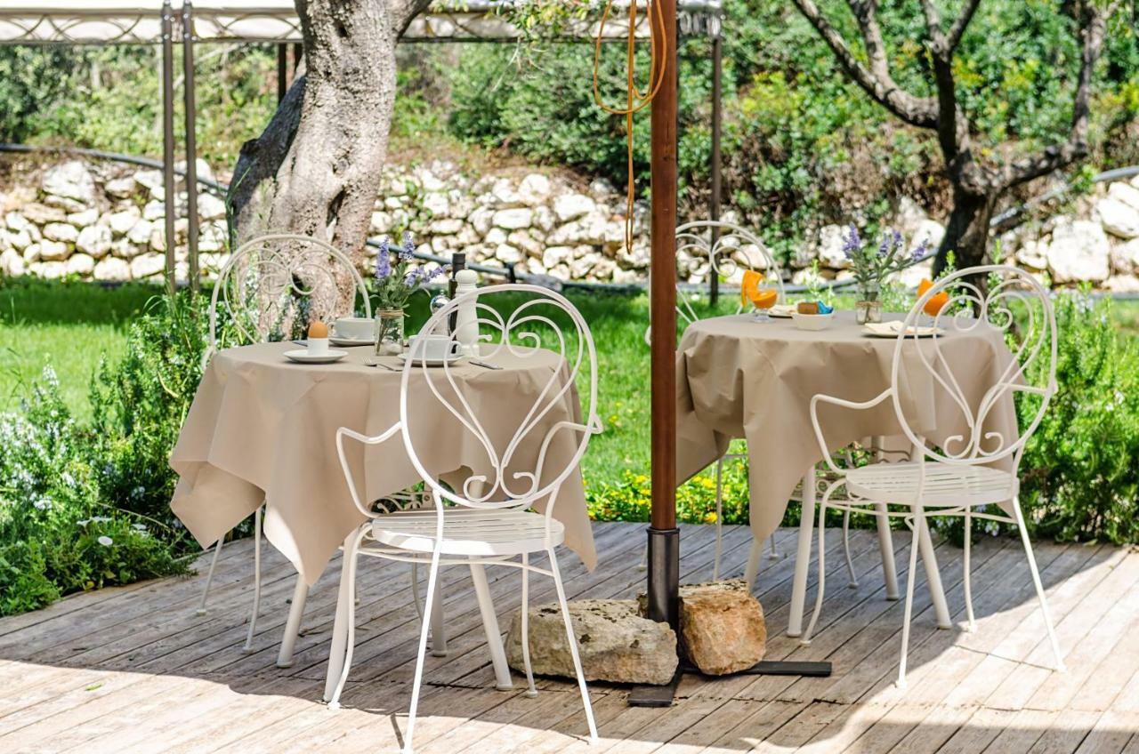 ウジェント Badia Del Casale Bed & Breakfast エクステリア 写真